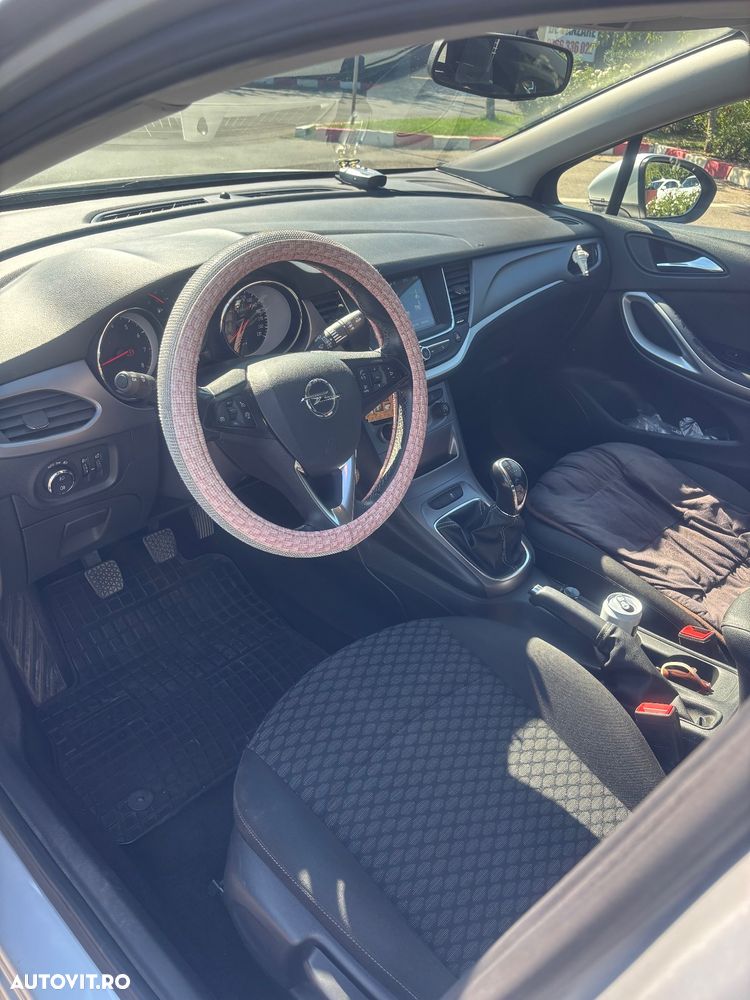 Opel Astra 1.4 Turbo ECOTEC Dynamic - 11