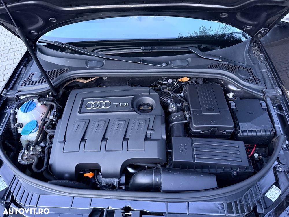 Audi A3 1.6 TDI ack DPF Ambiente - 8