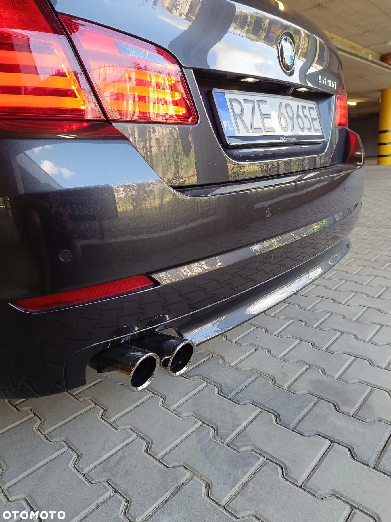 BMW Seria 5 528i xDrive - 23
