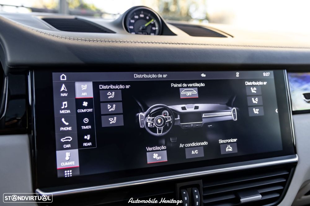 Porsche Cayenne - 49
