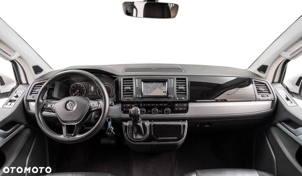 Volkswagen Multivan - 27