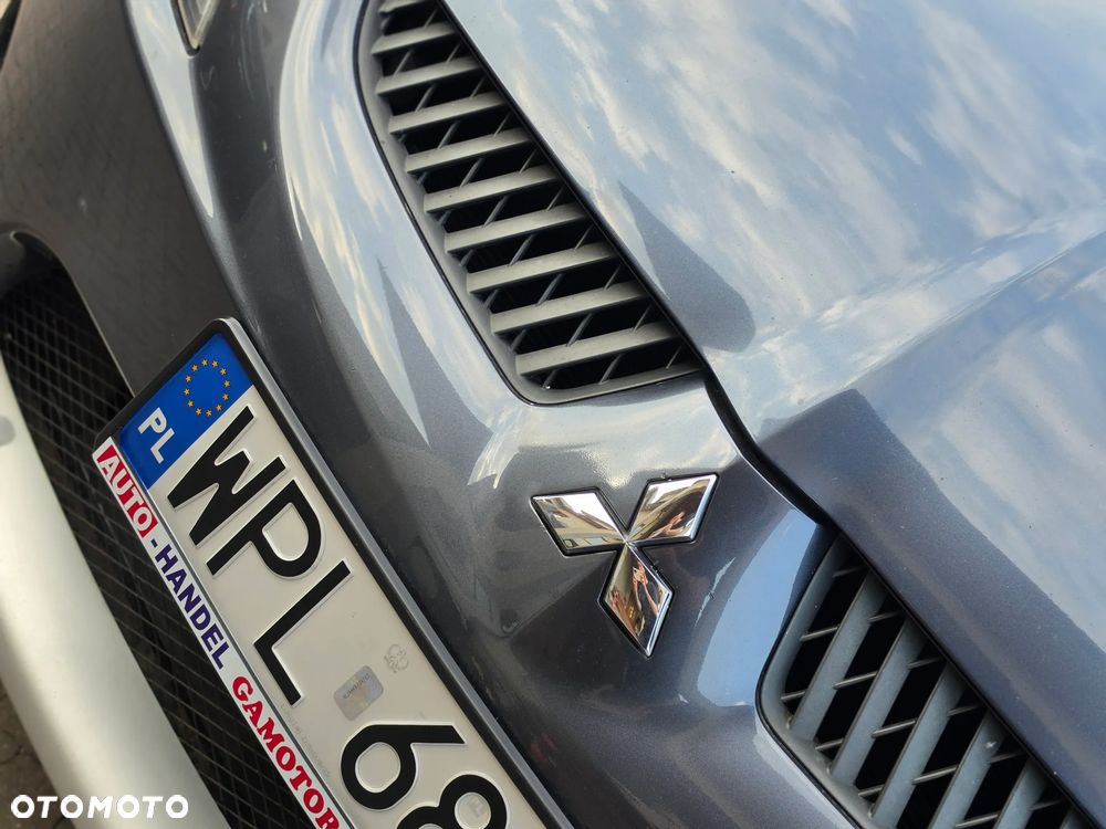 Mitsubishi Grandis - 3