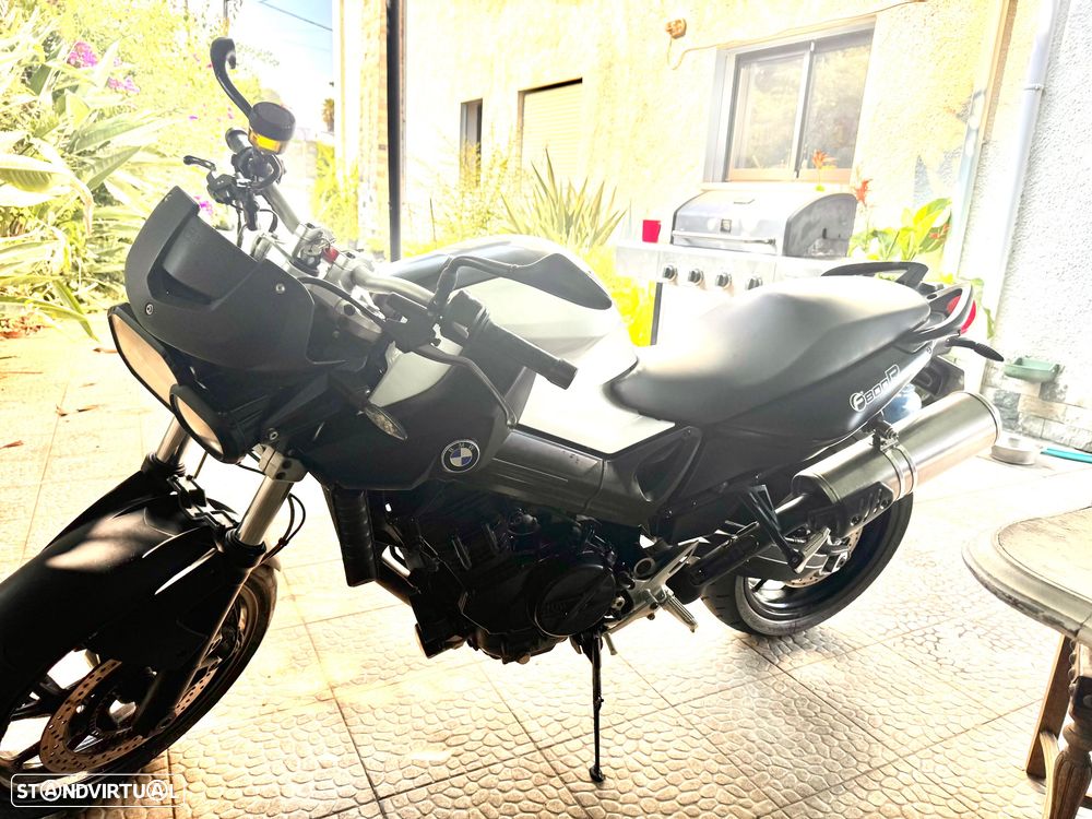 BMW F 800 R Naked - 9