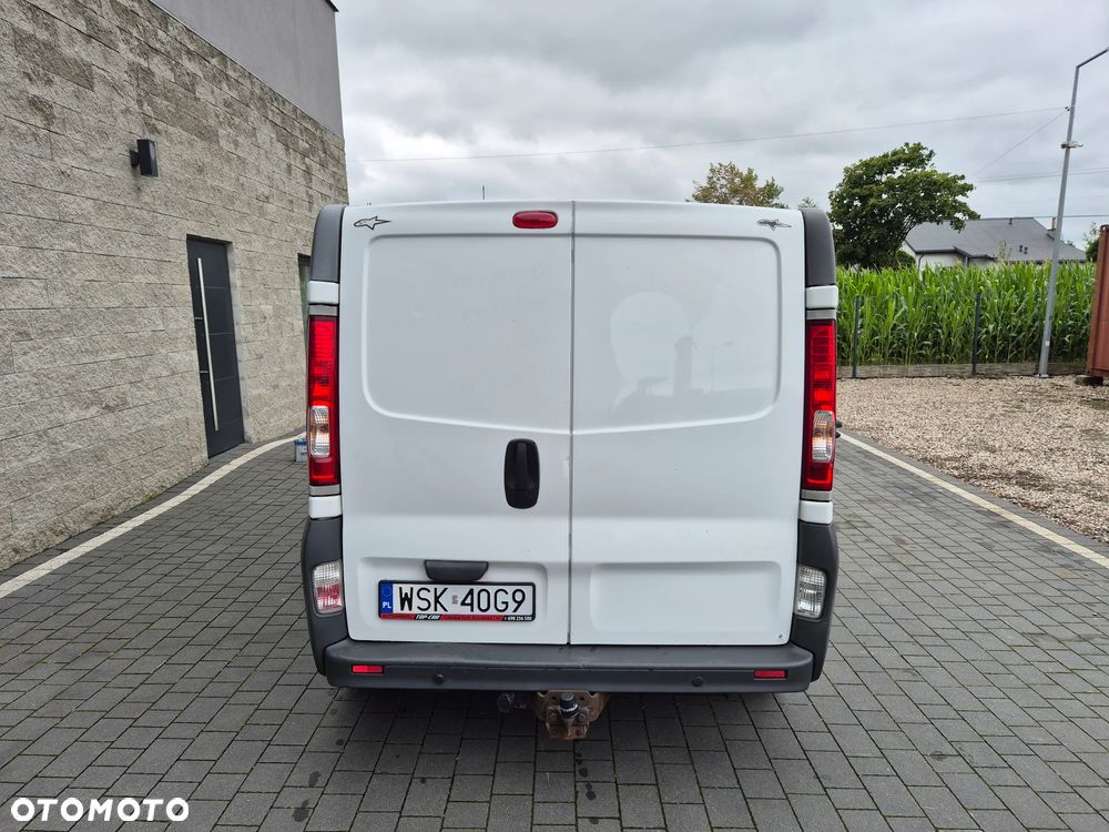 Opel Vivaro - 22
