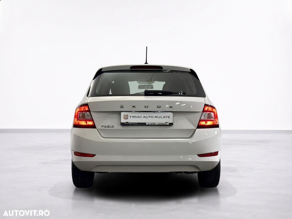 Skoda Fabia - 5