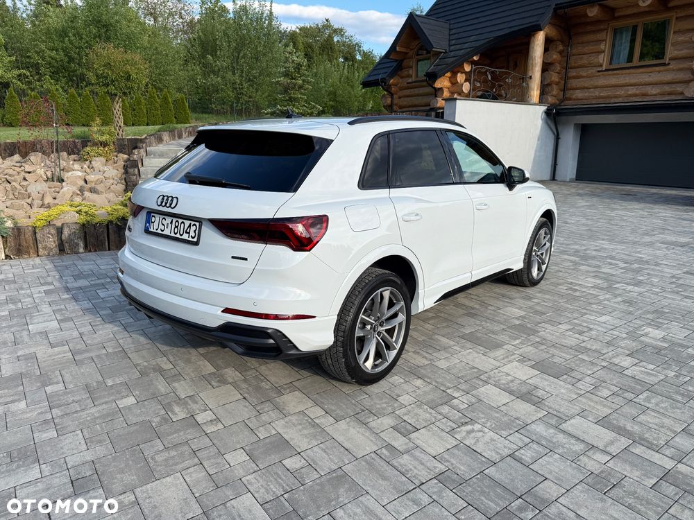Audi Q3 - 4