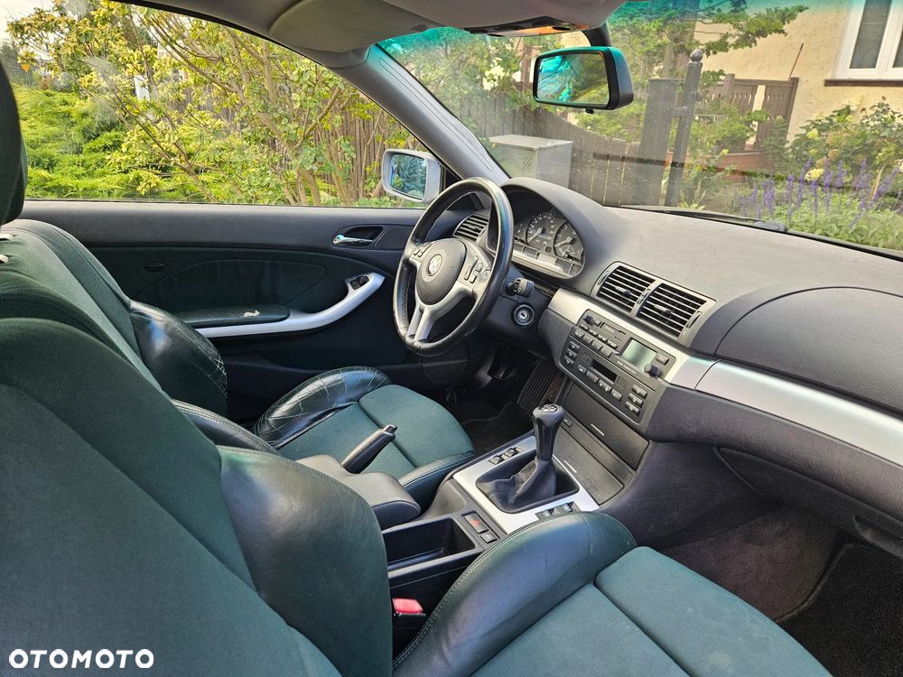 BMW Seria 3 320i - 12