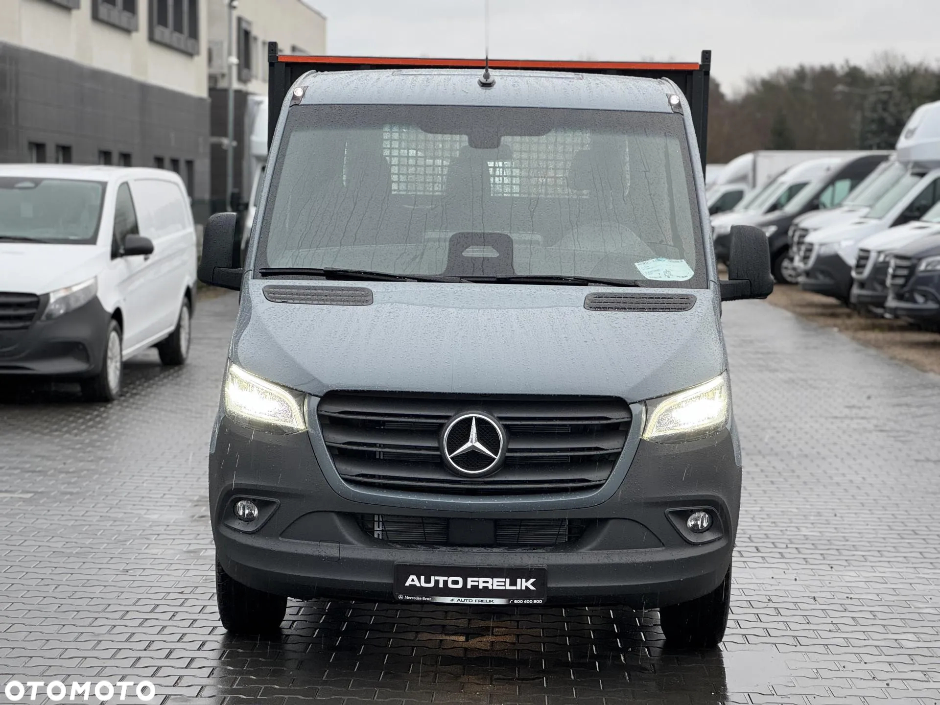 Mercedes-Benz Sprinter - 3