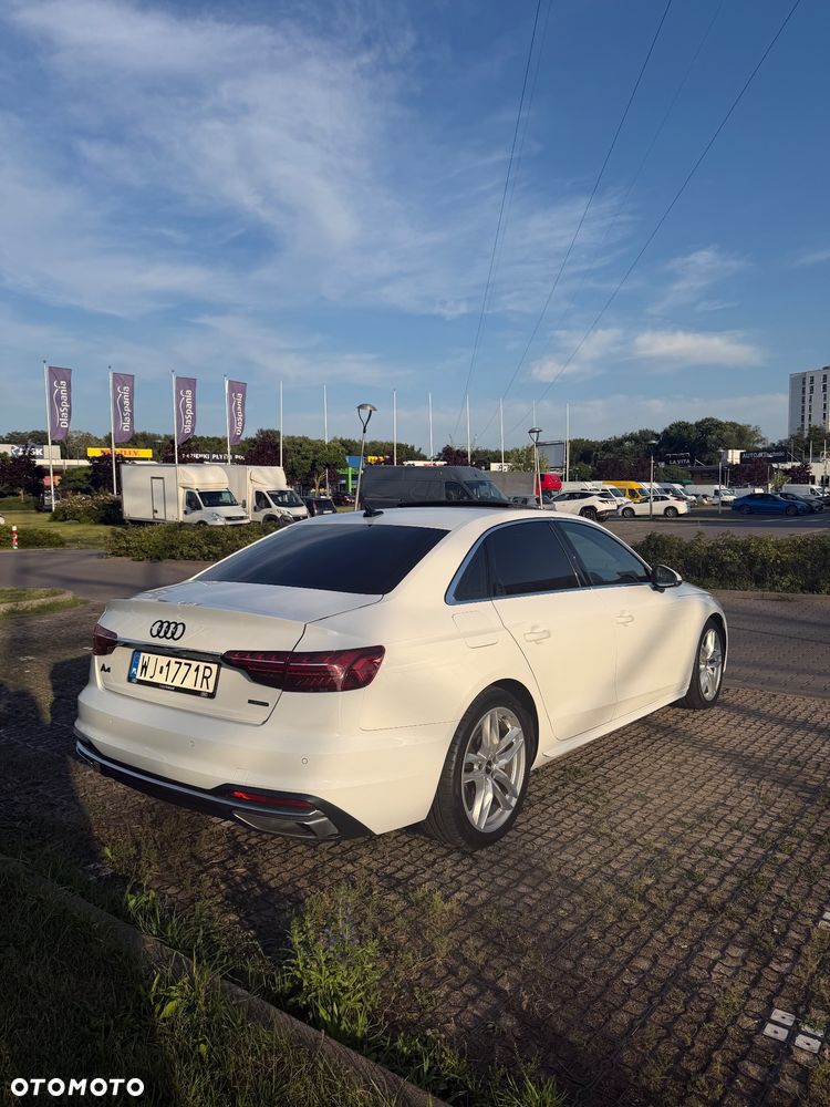 Audi A4 Limousine 45 TFSI quattro S tronic - 4