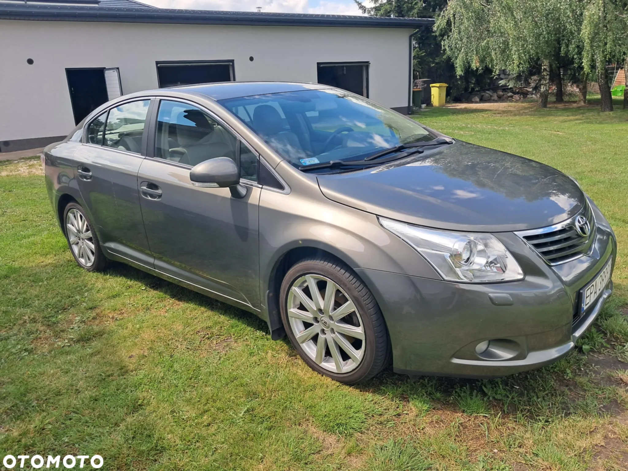 Toyota Avensis 2.0 Prestige NAVI - 2