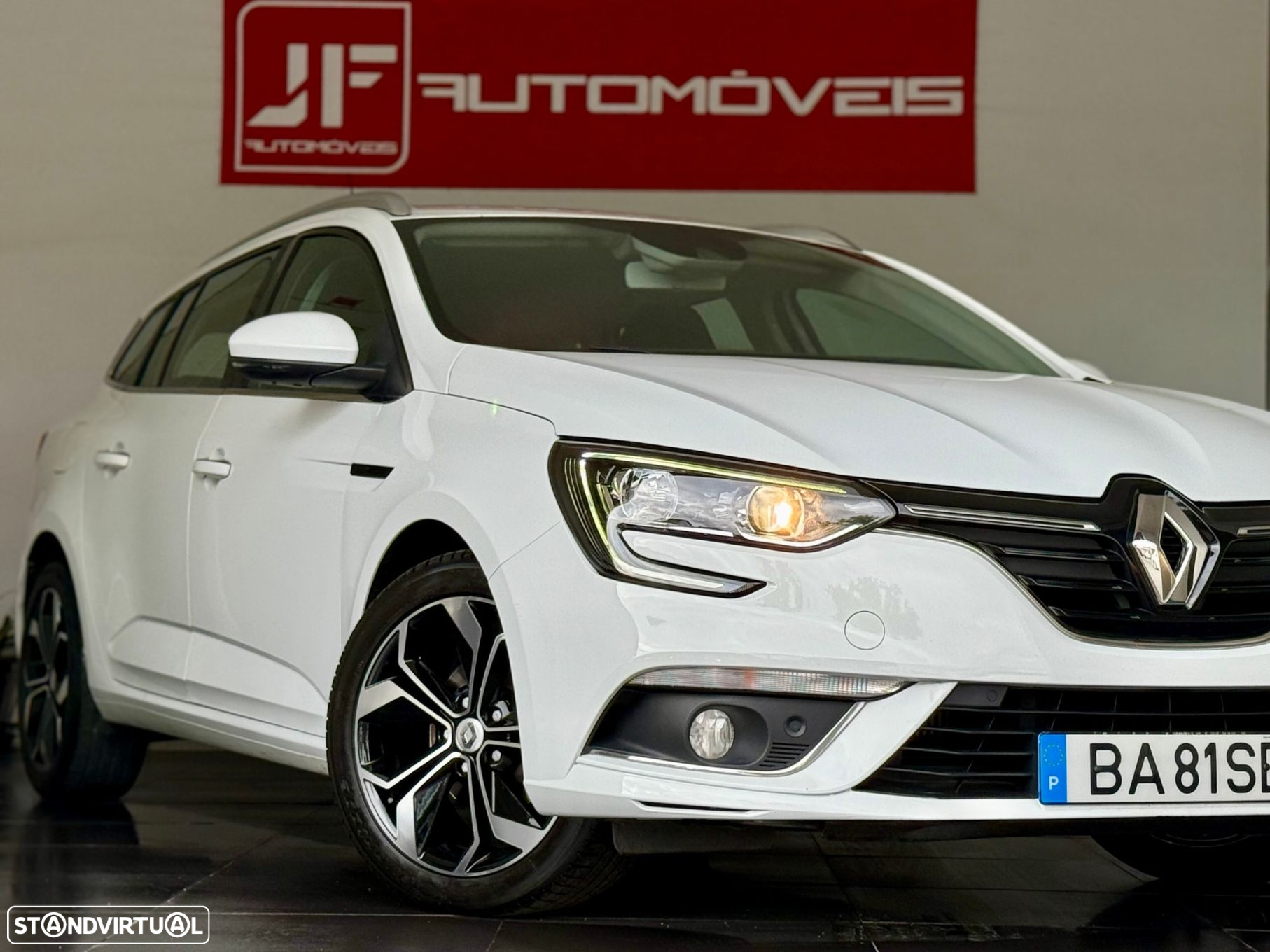 Renault Mégane Sport Tourer - 2