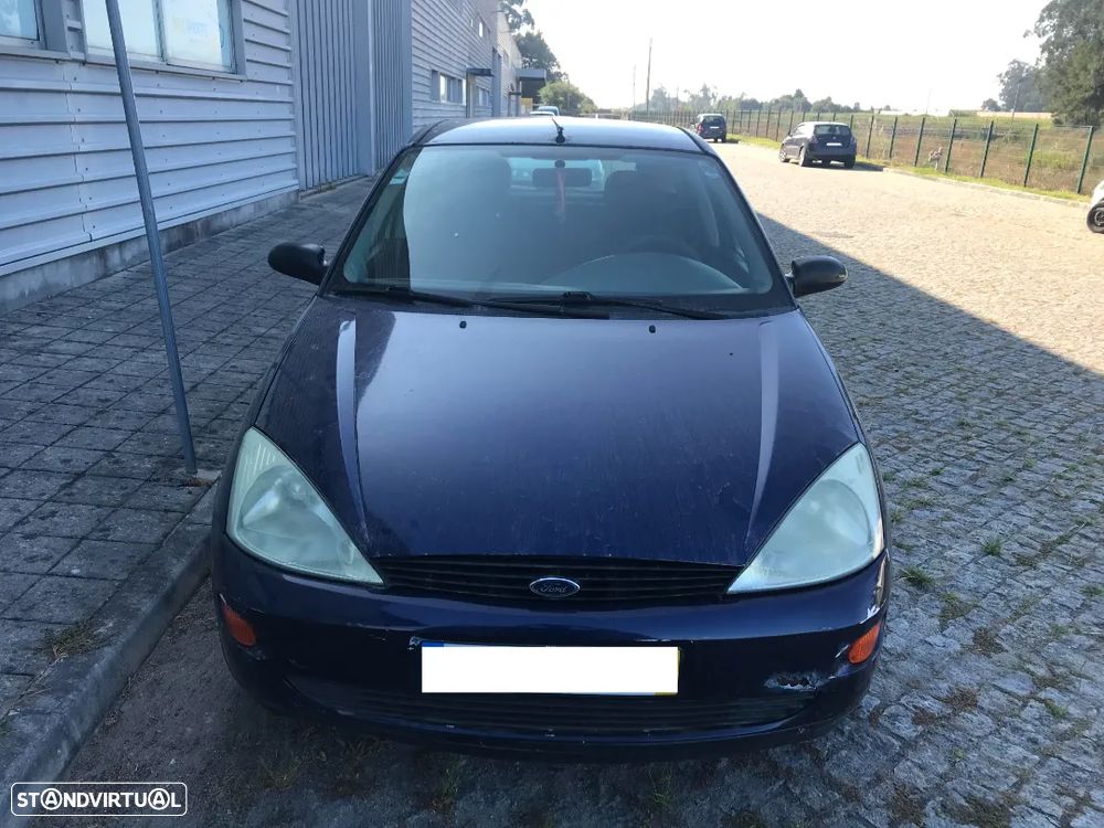 Ford Focus 1.4 16V 5P 2000  - Para Peças - 1