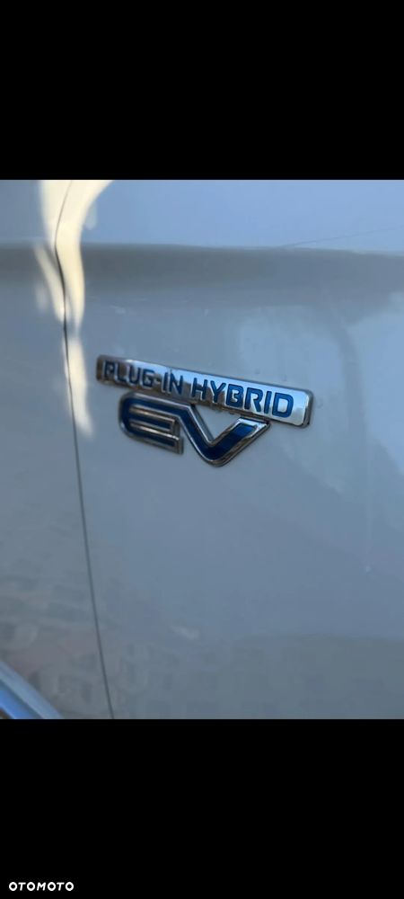 Mitsubishi Outlander 2.4 4WD - 14