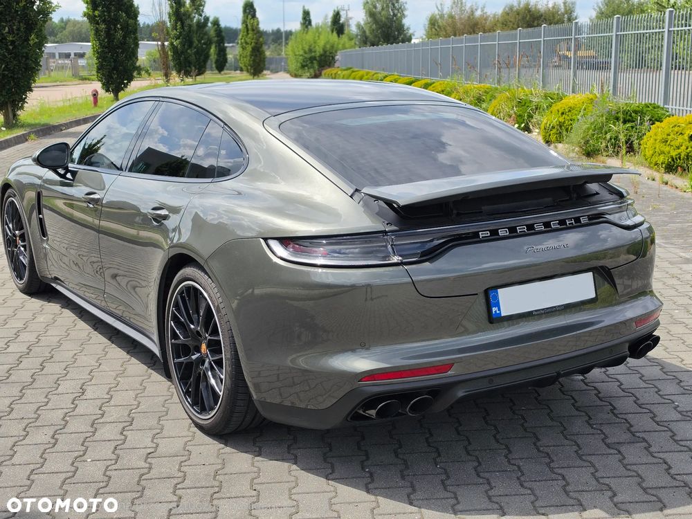 Porsche Panamera 4 Platinum Edition - 20