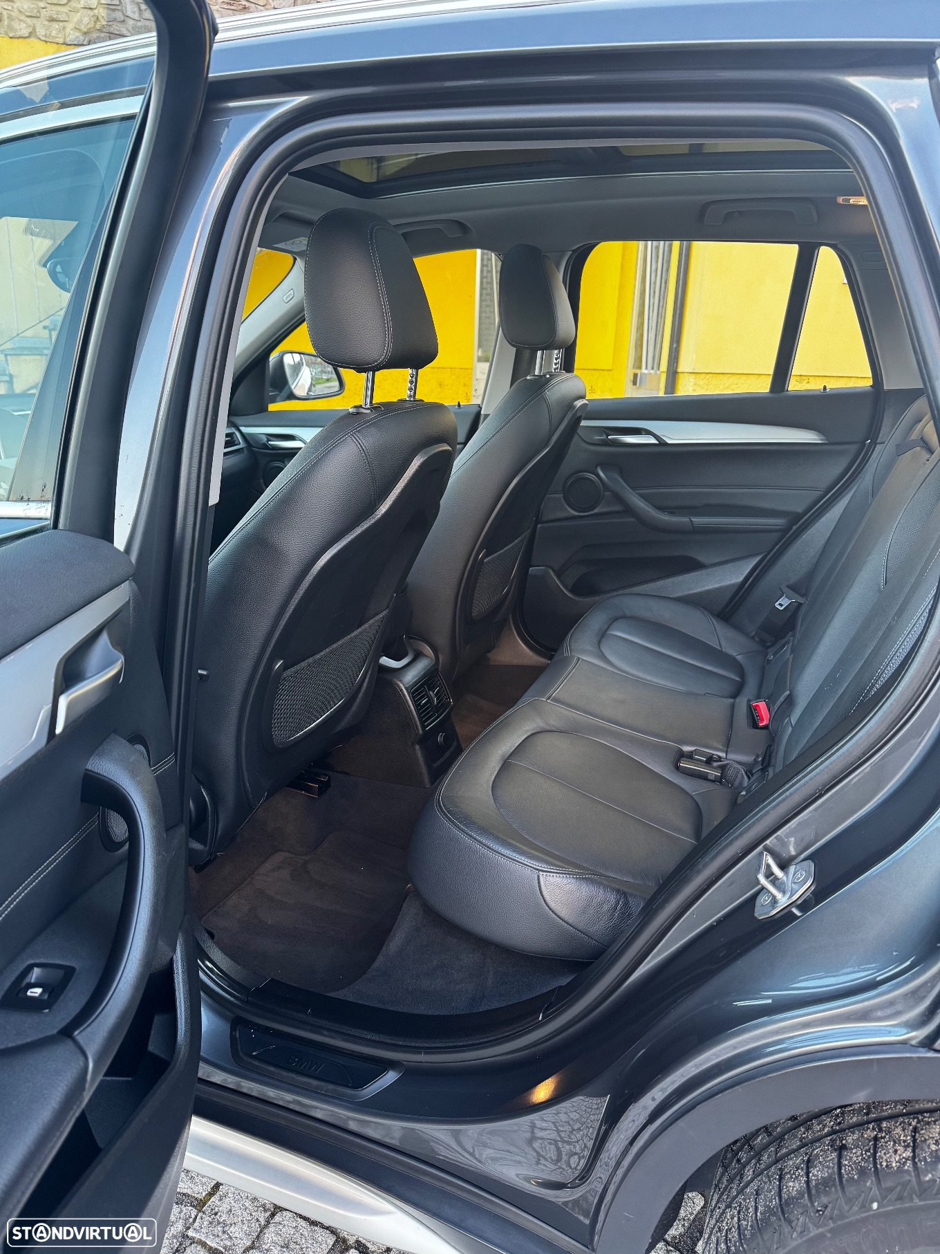 BMW X1 16 d sDrive Line xLine - 12