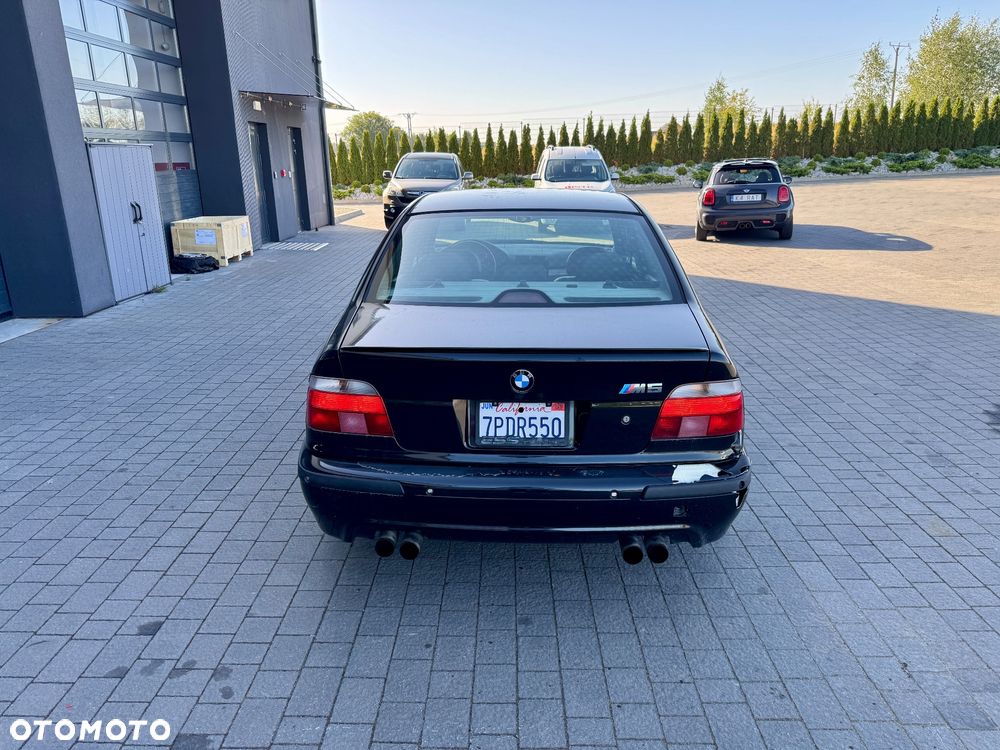 BMW M5 - 4