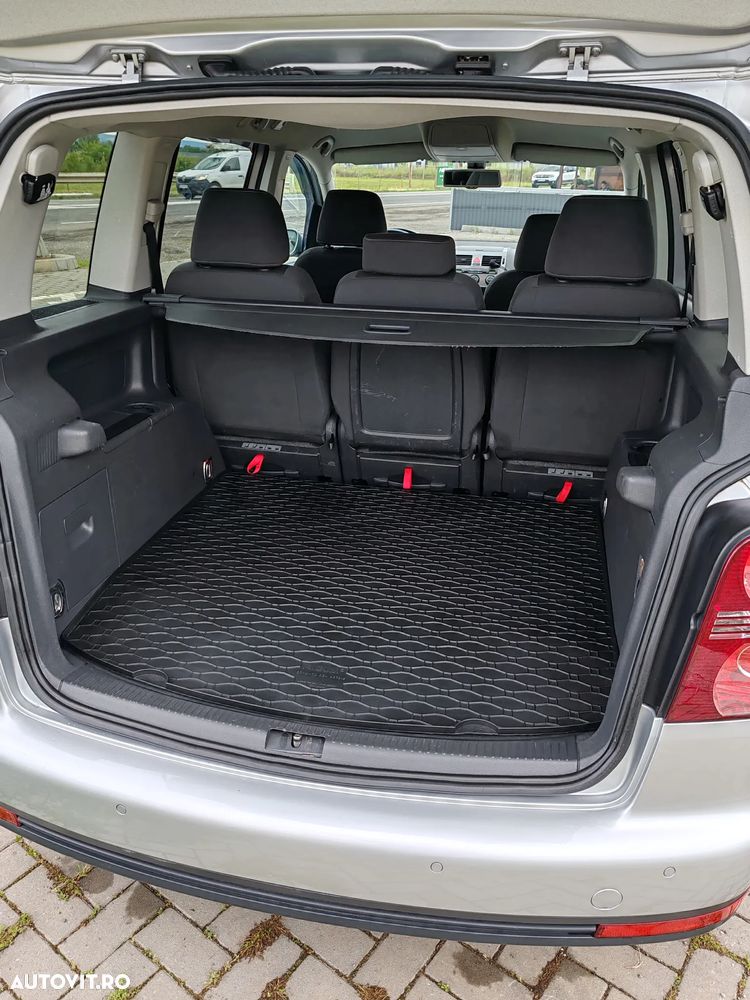 Volkswagen Touran 1.6 United - 14