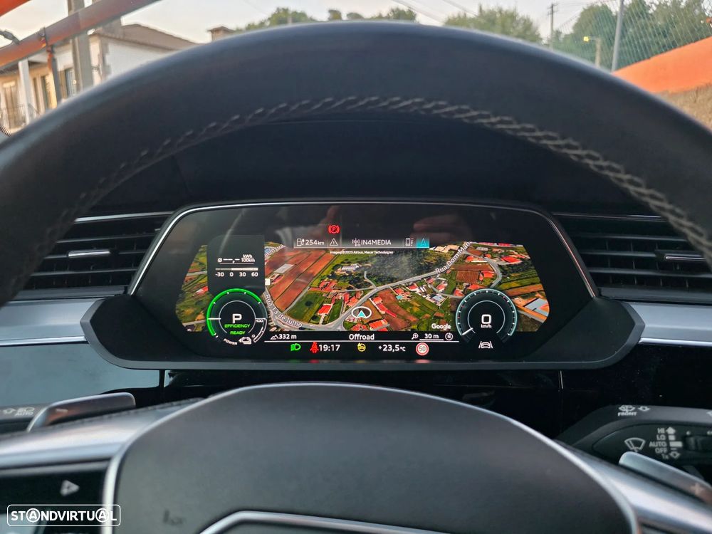 Audi Q8 e-Tron 50 quattro S line - 7