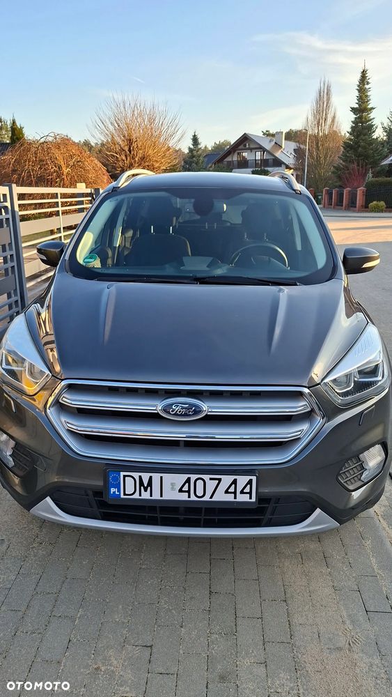 Ford Kuga - 25