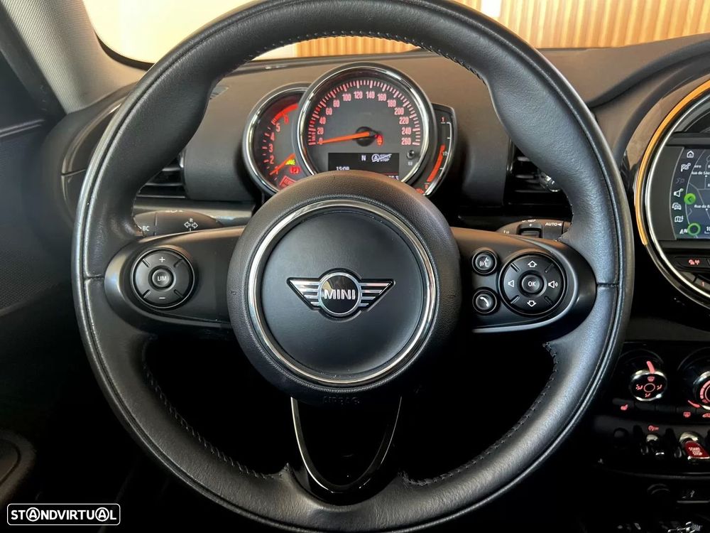 MINI Clubman One D - 54