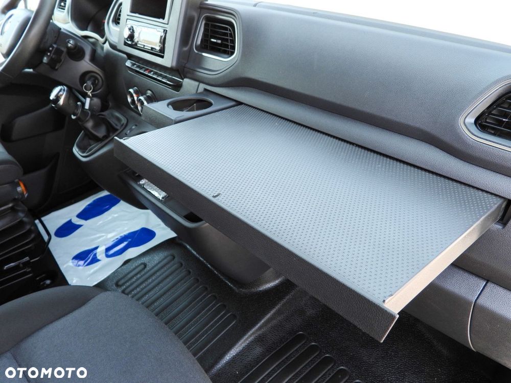 Renault MASTER WYWROTKA PODWÓJNA KABINA DOKA 6 MIEJSC TEMPOMAT LEDY BLIŹNIACZE KOŁA KLIMATYZACJA  130KM - 35