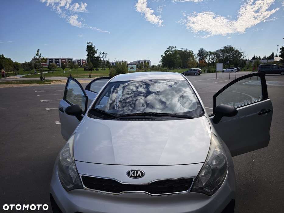 Kia Rio 1.2 M - 6