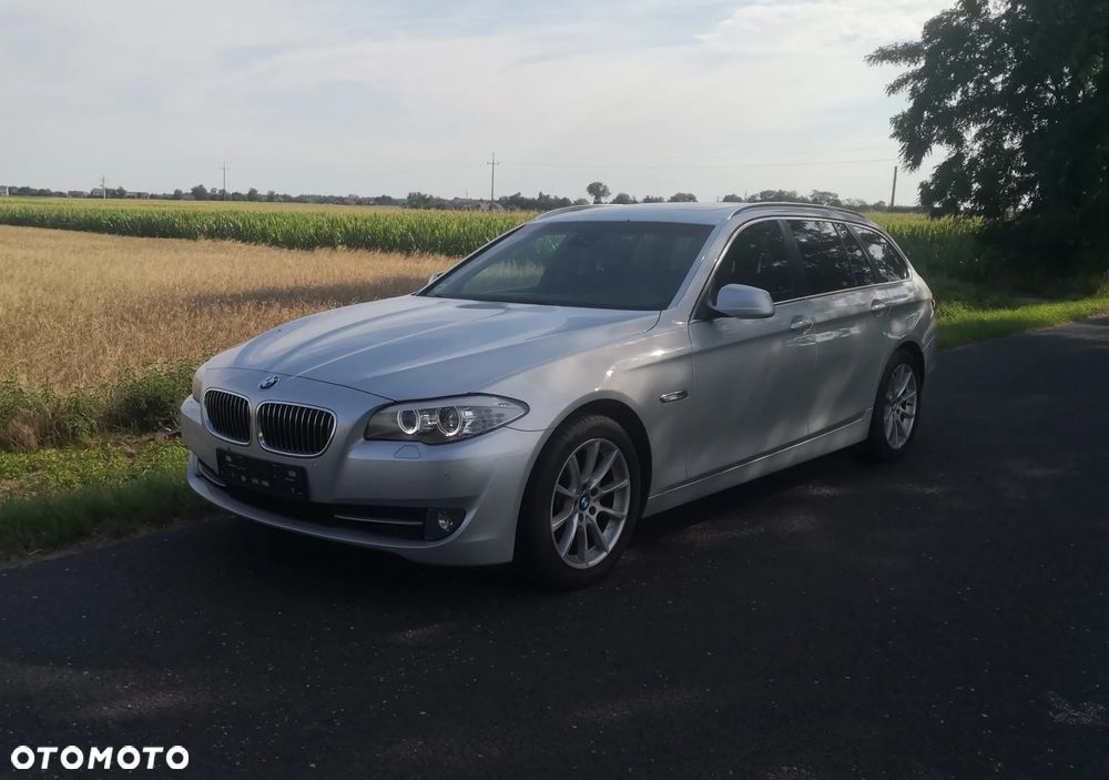 BMW Seria 5 520d Sport-Aut - 8