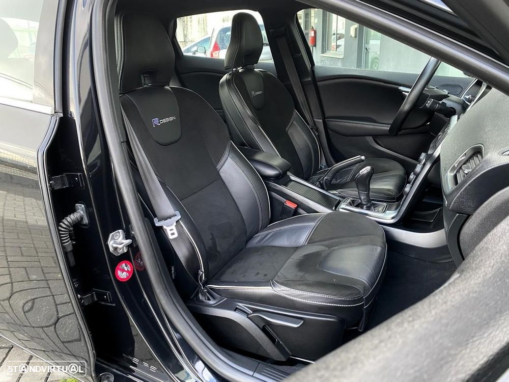 Volvo V40 1.6 D2 R-Design Momentum - 5