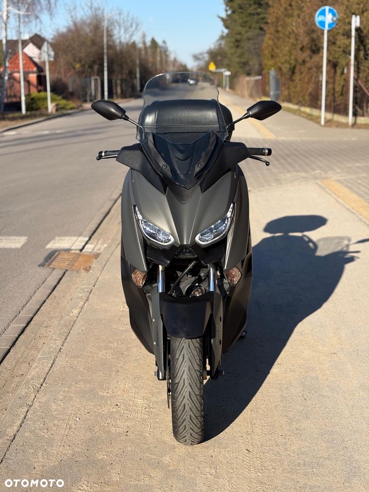 Yamaha X-max - 4