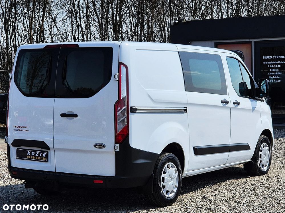 Ford TRANSIT CUSTOM - 11