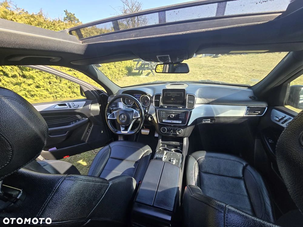 Mercedes-Benz GLE - 8