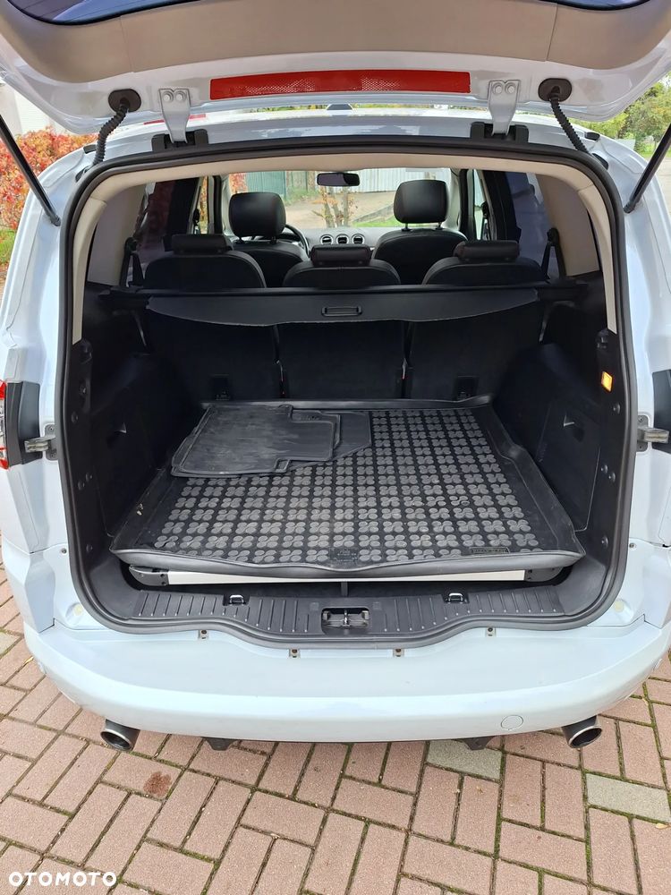 Ford S-Max 2.0 EcoBoost Titanium - 30