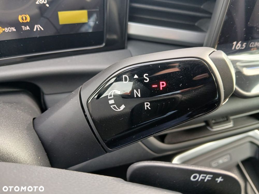 Volkswagen T-Roc 1.5 eTSI R-Line DSG - 16