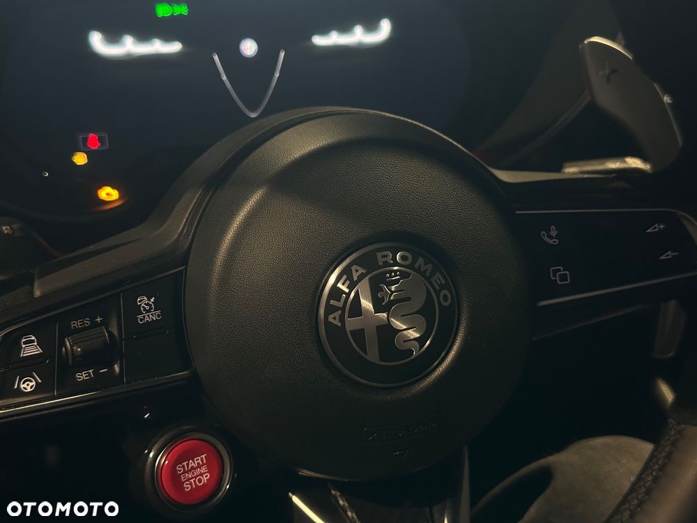 Alfa Romeo Giulia - 22