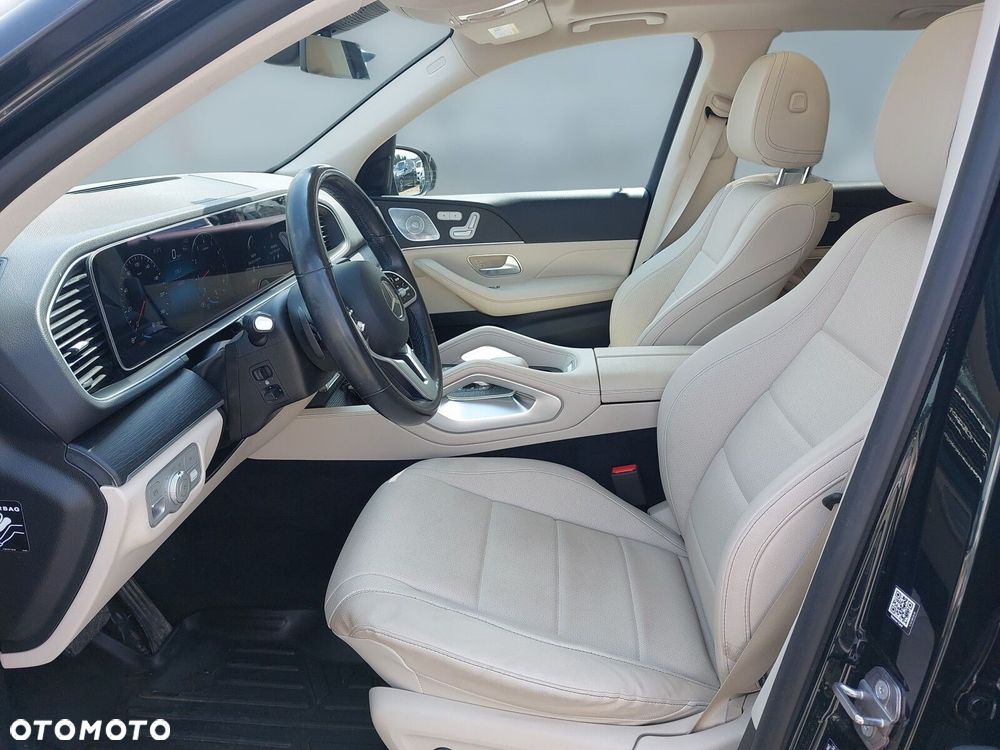 Mercedes-Benz GLE - 11