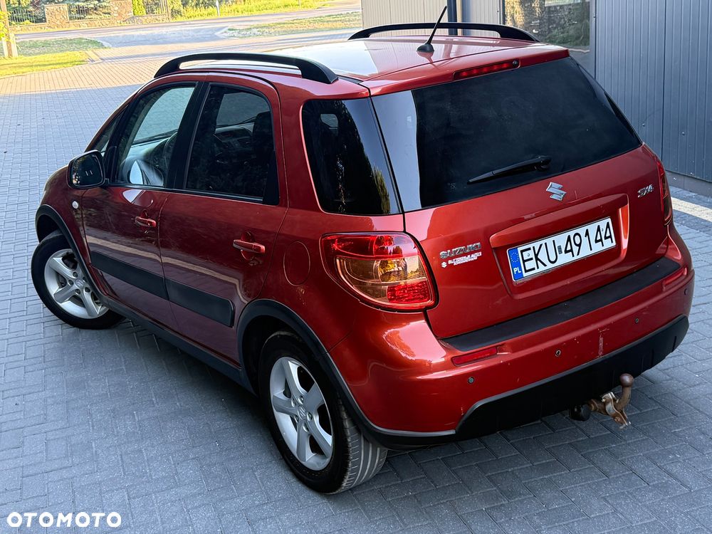 Suzuki SX4 1.6 VVT 4x2 Comfort - 12