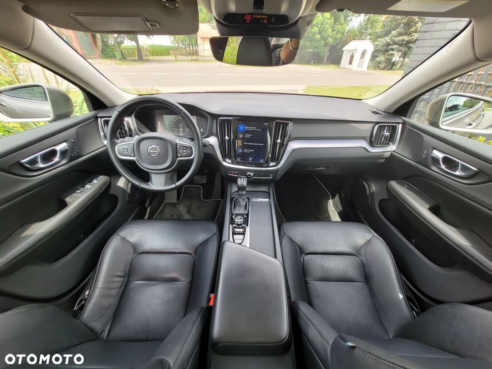 Volvo S60 T5 Momentum Pro - 9