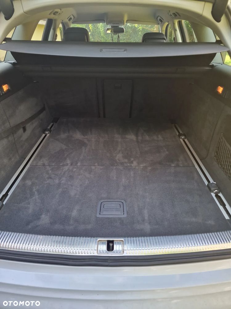 Audi A6 Allroad - 30