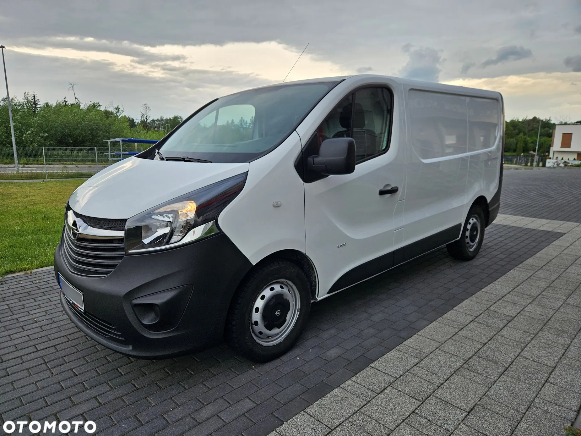 Opel VIVARO CDTI 120KM - 5