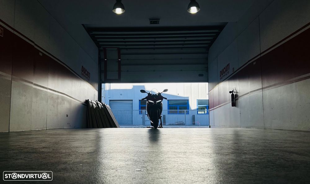 Ducati Panigale V2 V2 Red - 16