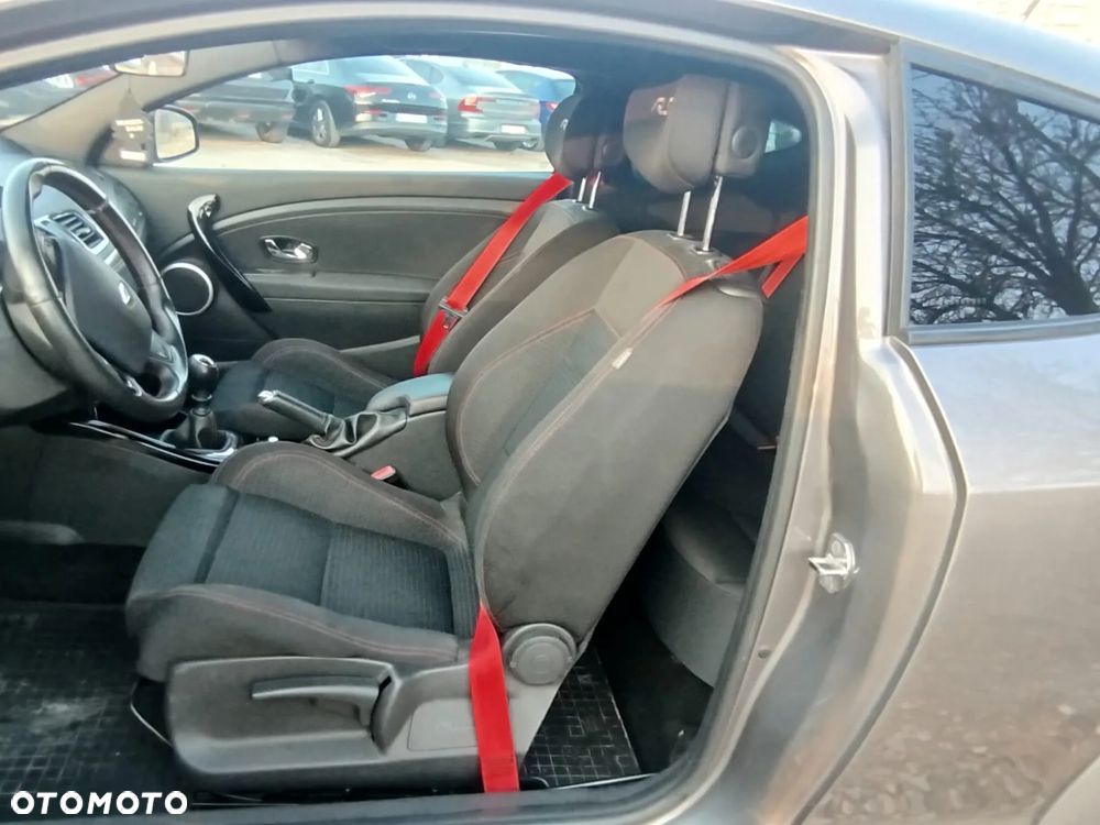 Renault Megane 2.0 16V R.S - 14