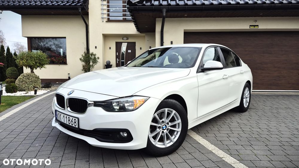 BMW Seria 3 318i Luxury Line - 1