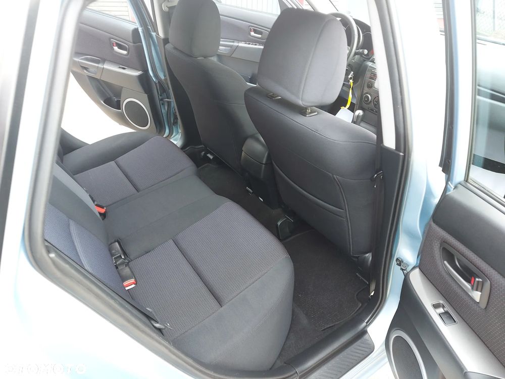 Mazda 3 1.6 Sport Active - 25