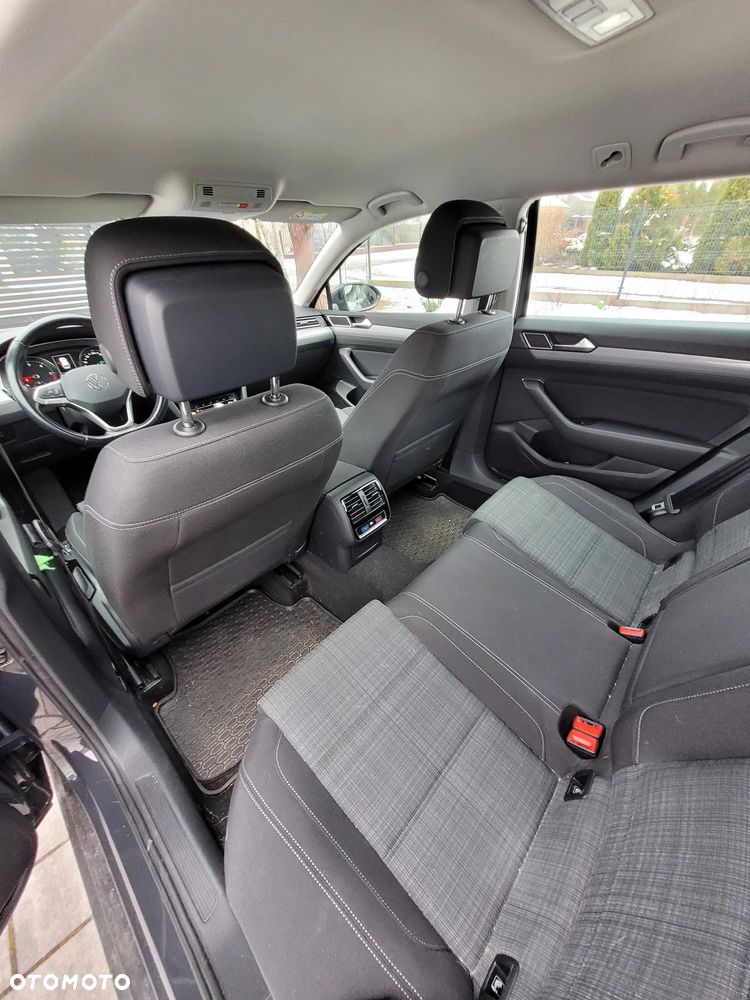 Volkswagen Passat 2.0 TDI Business DSG - 4