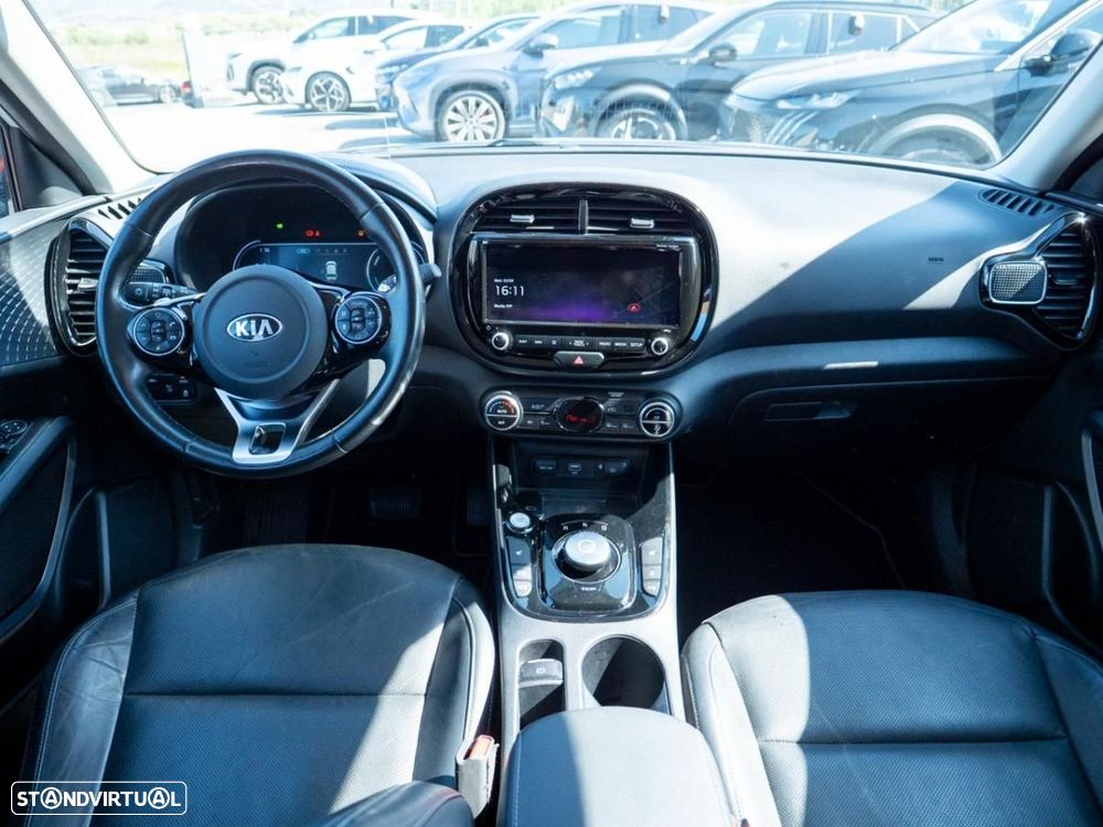 Kia e-Soul 64kWh - 29