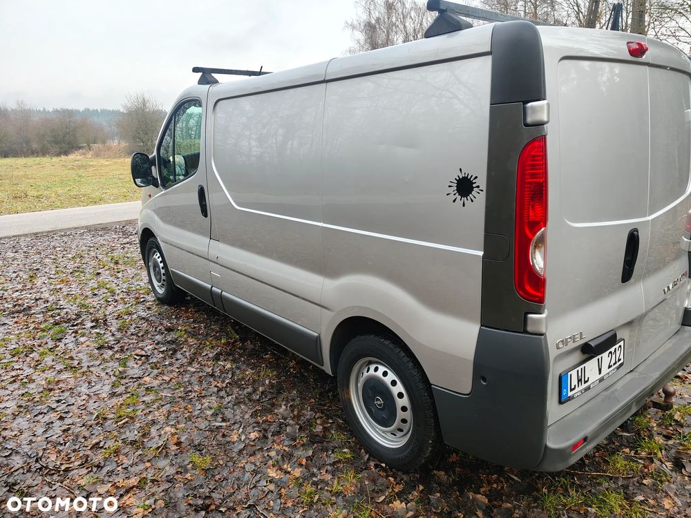 Opel Vivaro A - 1