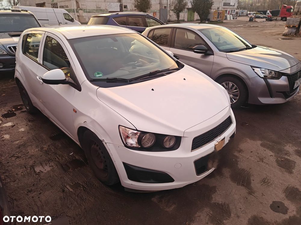 Chevrolet Aveo 1.2 LT - 2