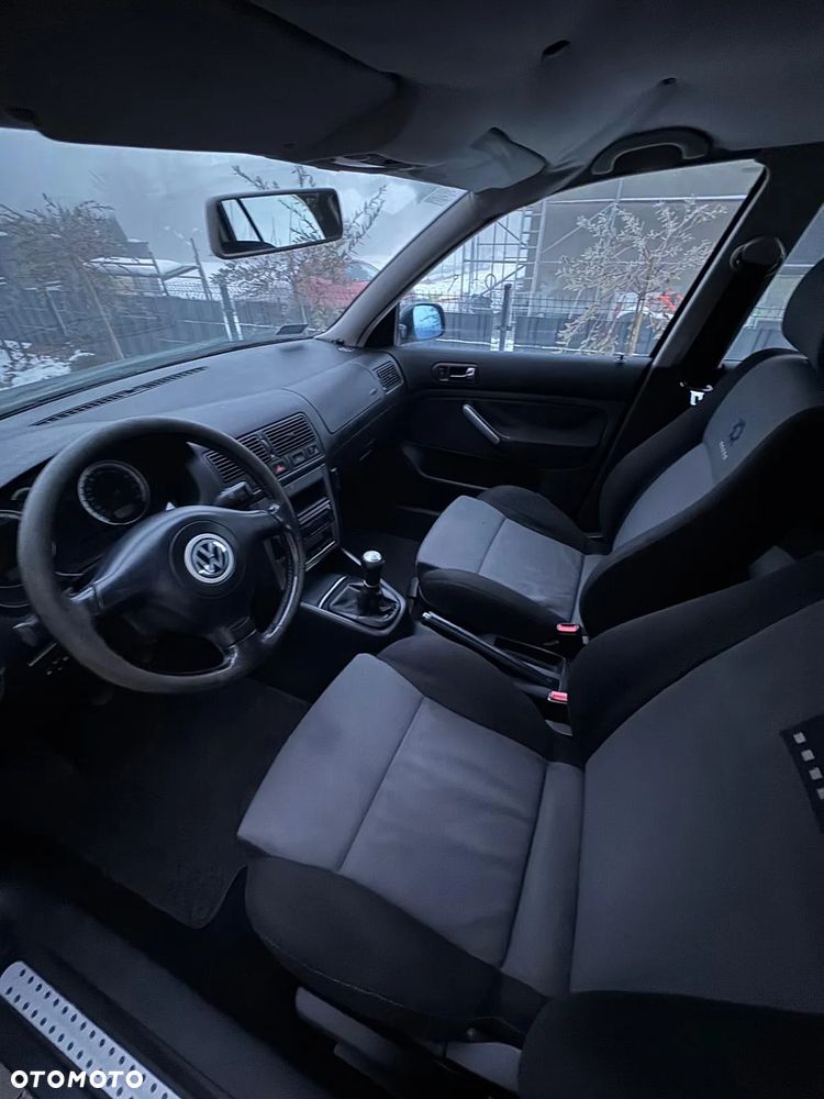 Volkswagen Golf 1.9 TDI Trendline - 16