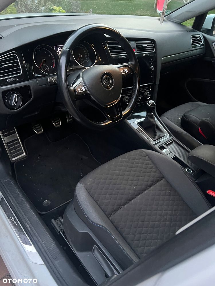 Volkswagen Golf 1.0 TSI BMT City - 3