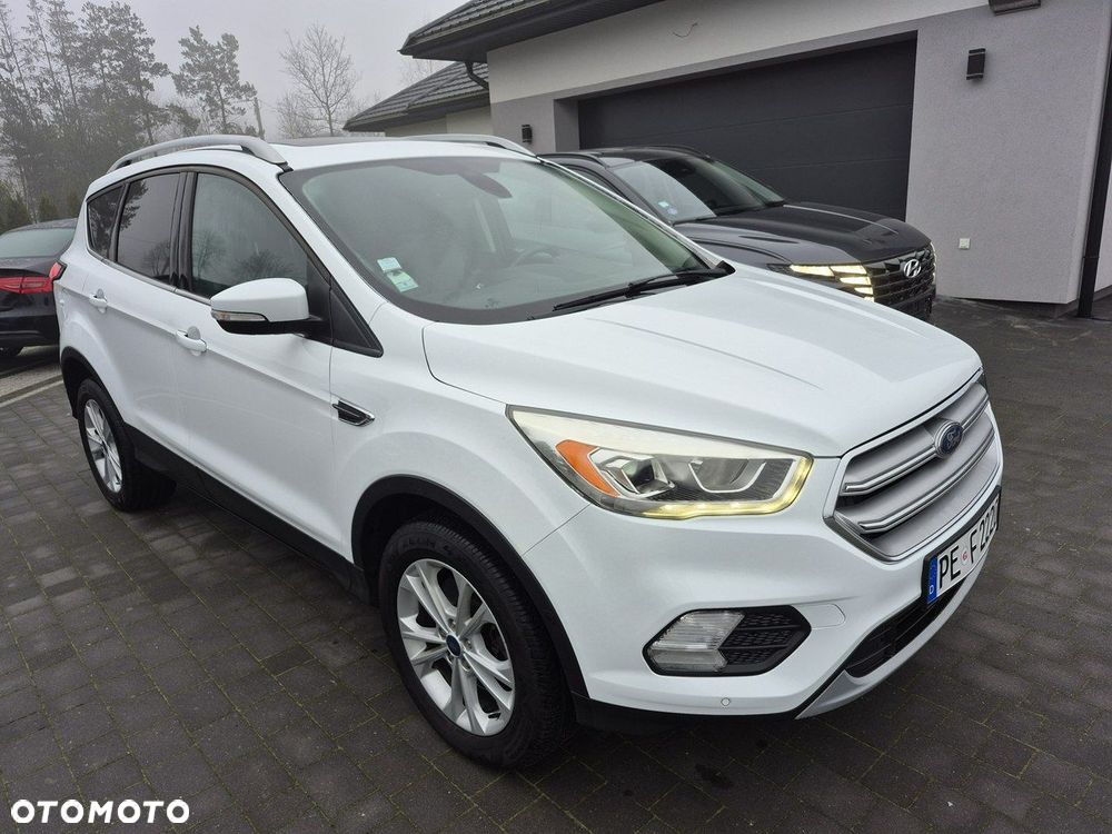 Ford Kuga - 14